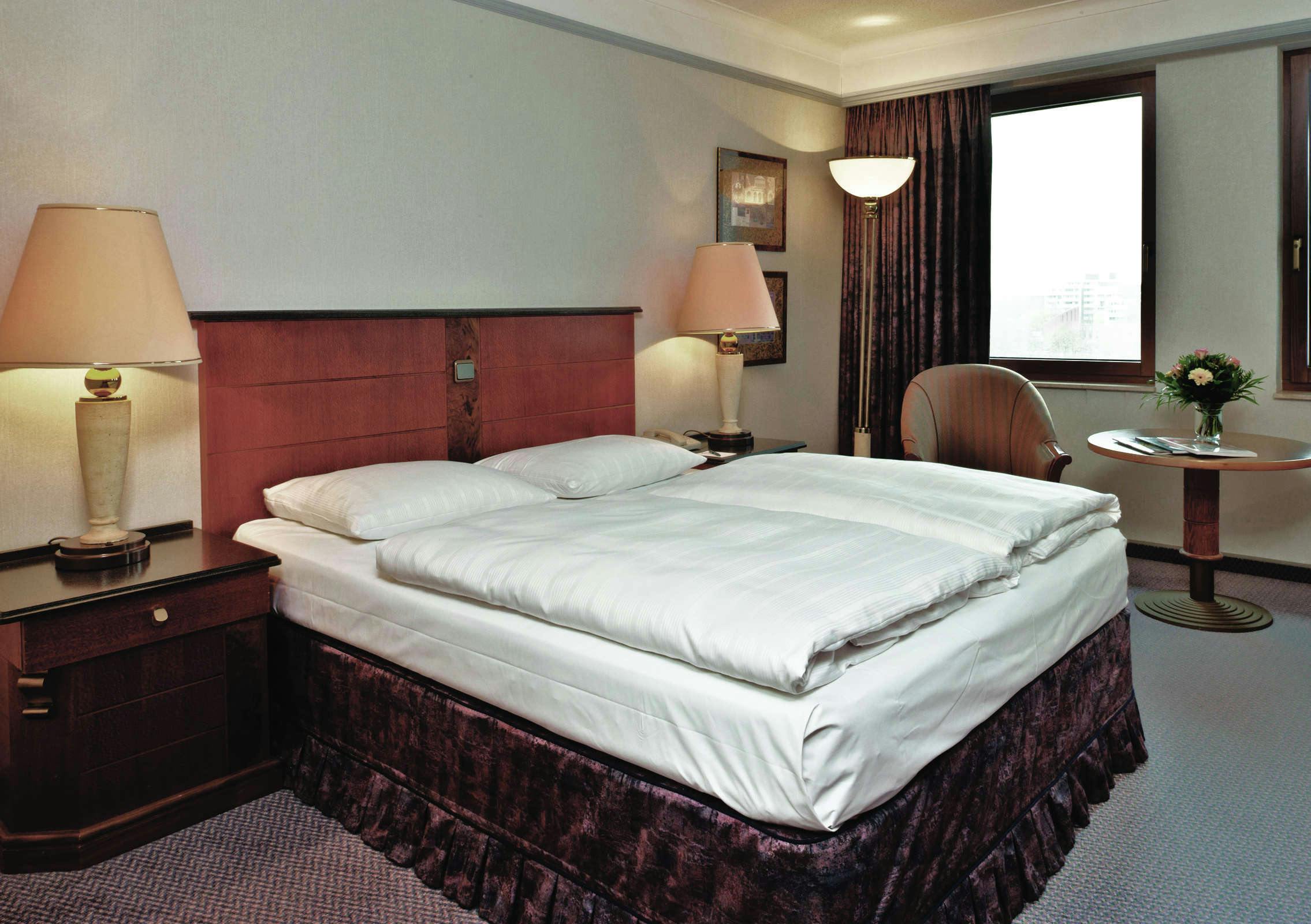 Hotel H4 HOTEL HANNOVER MESSE(FORMERLY COPTHORNE HOTEL HANNOVER) photo 3