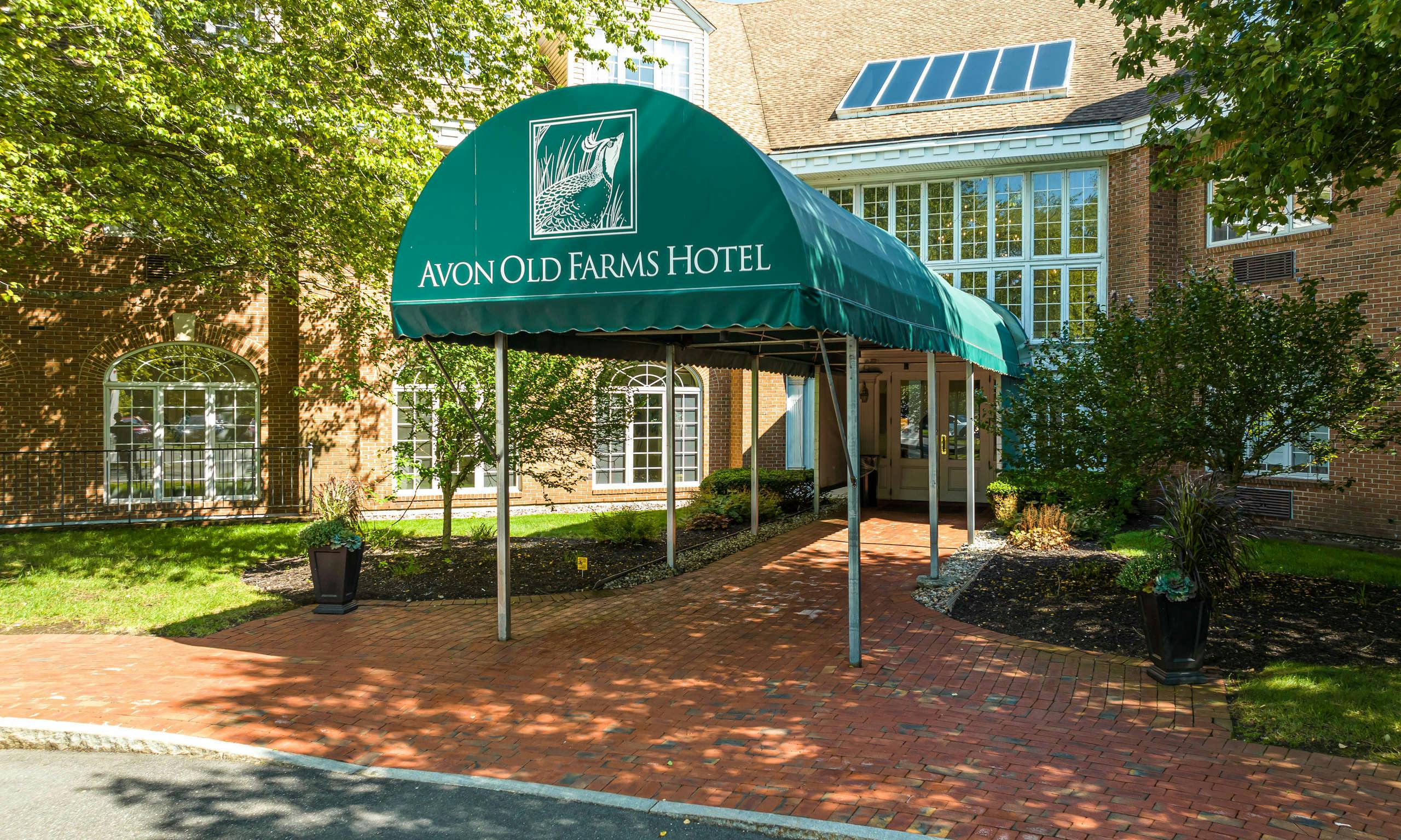 Avon Old Farms Hotel