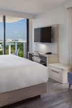 Hotel Courtyard by Marriott Miami Coconut Grove photo 3