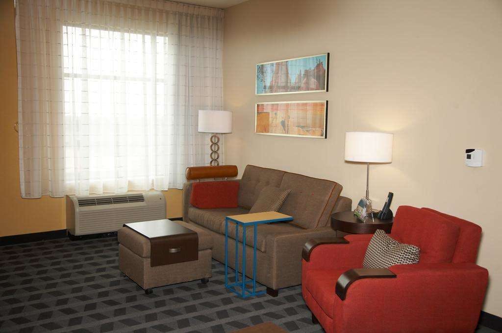 Hotel TownePlace Suites by Marriott Hobbs photo 3