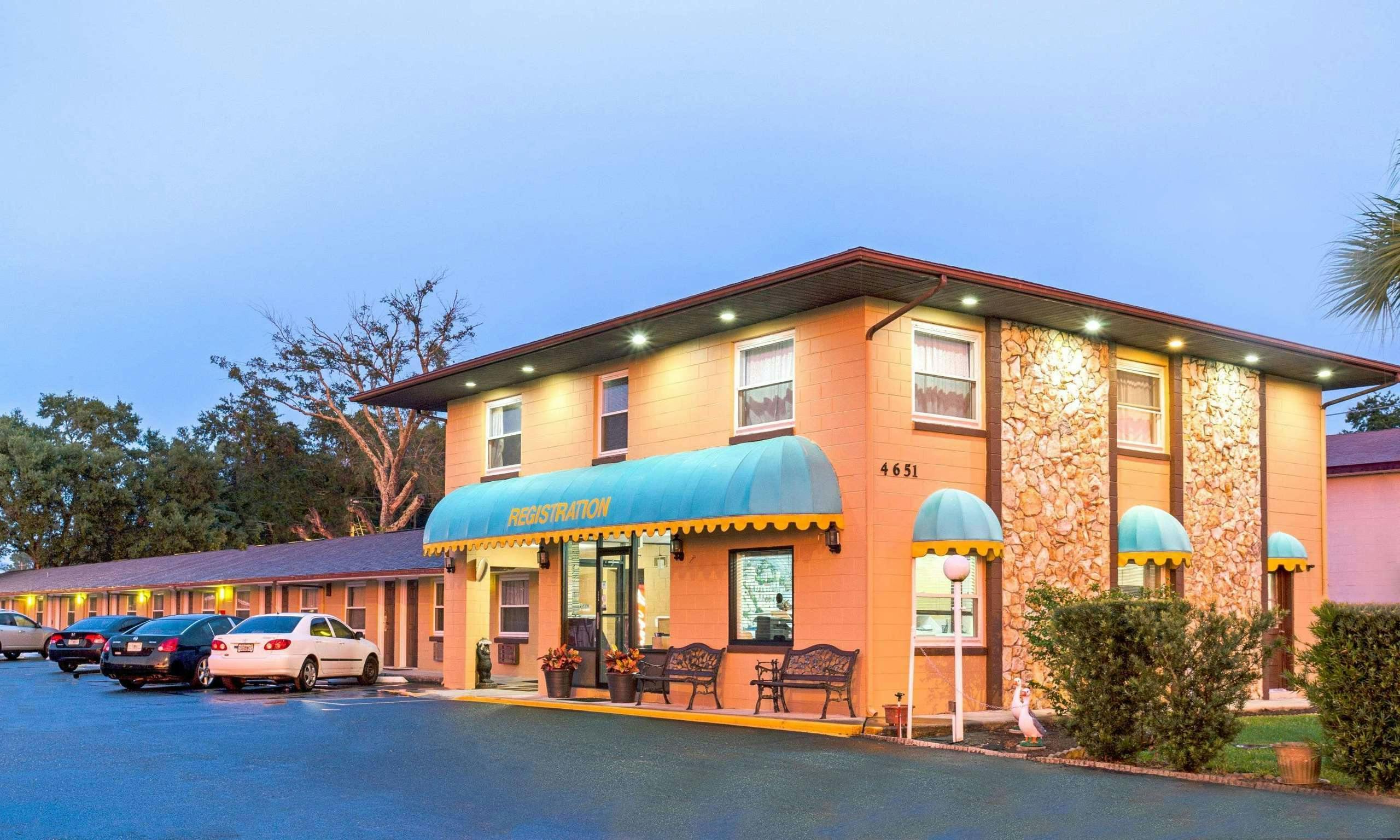 Knights Inn Kissimmee