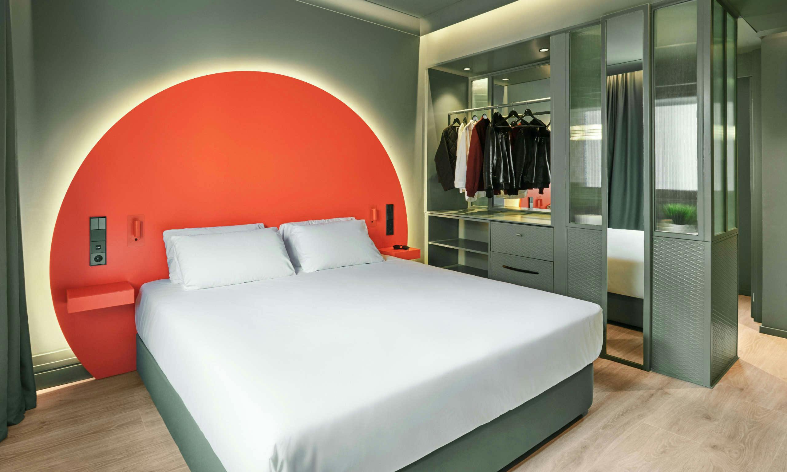 Hotel chic&basic dot photo 4