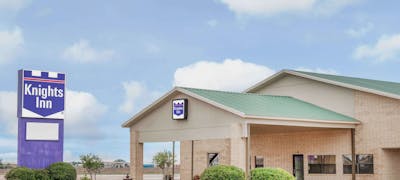 Knights Inn Slaton