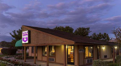 Knights Inn Martinsburg