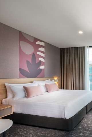 Hotel Crowne Plaza Adelaide photo 1