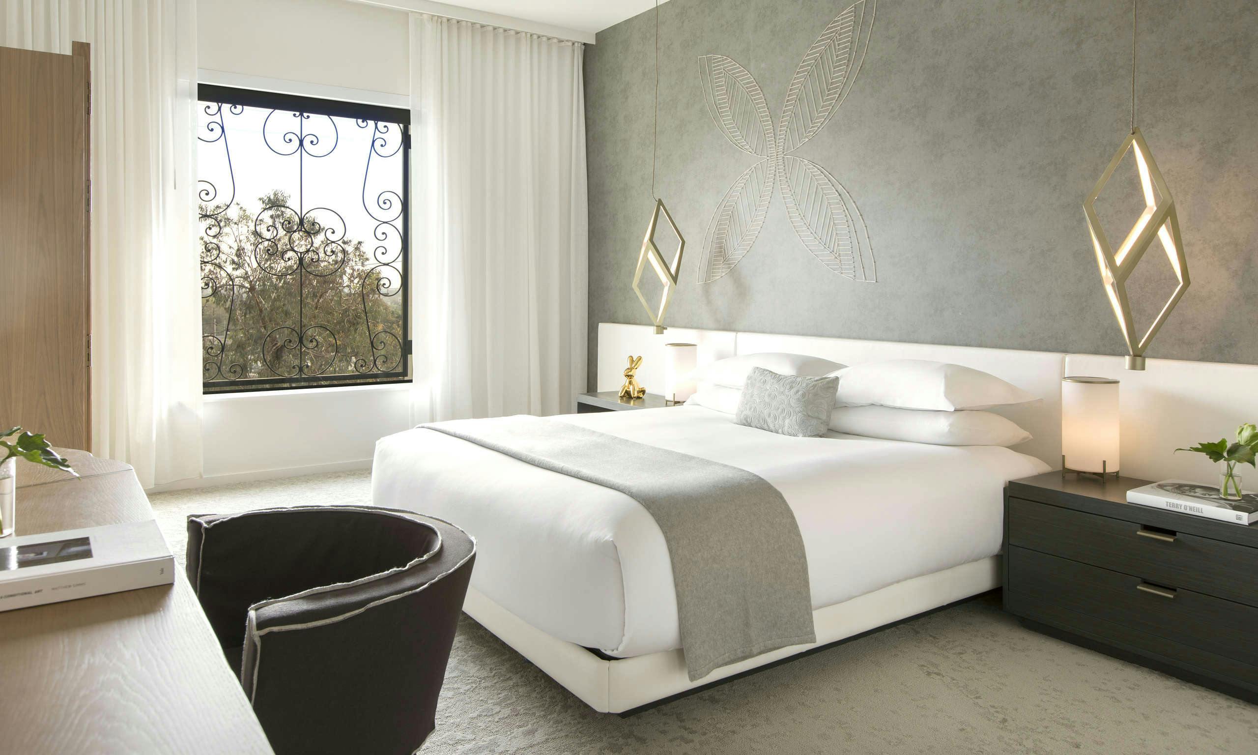 Kimpton La Peer Hotel