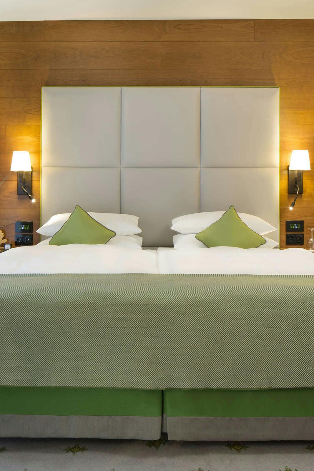 Hotel Kempinski Hotel Frankfurt Gravenbruch photo 1