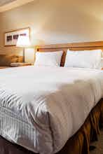 Hotel The Village at Palisades Tahoe photo 2
