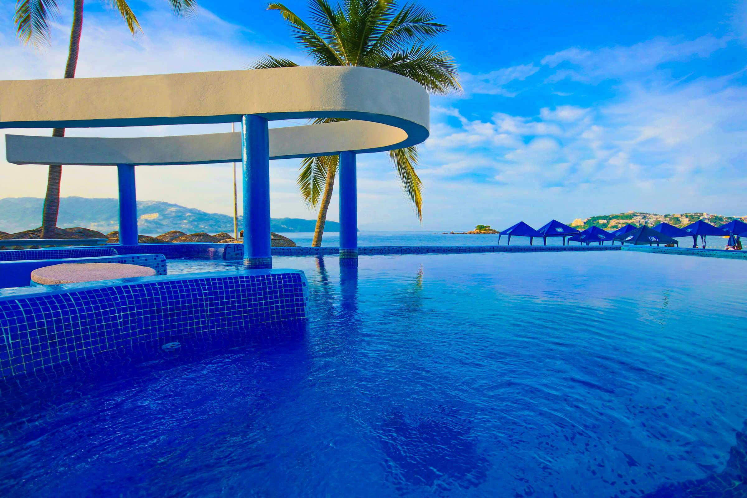 Hotel Krystal Beach Acapulco photo 1