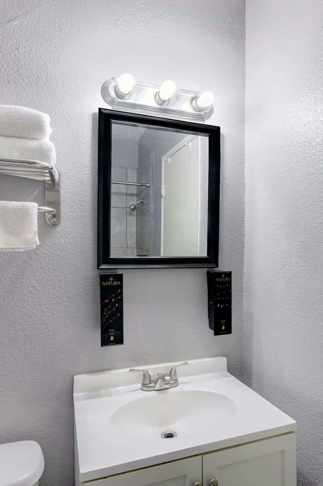 Hotel Knights Inn Big Spring photo 4