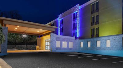 Holiday Inn Express Fairfax