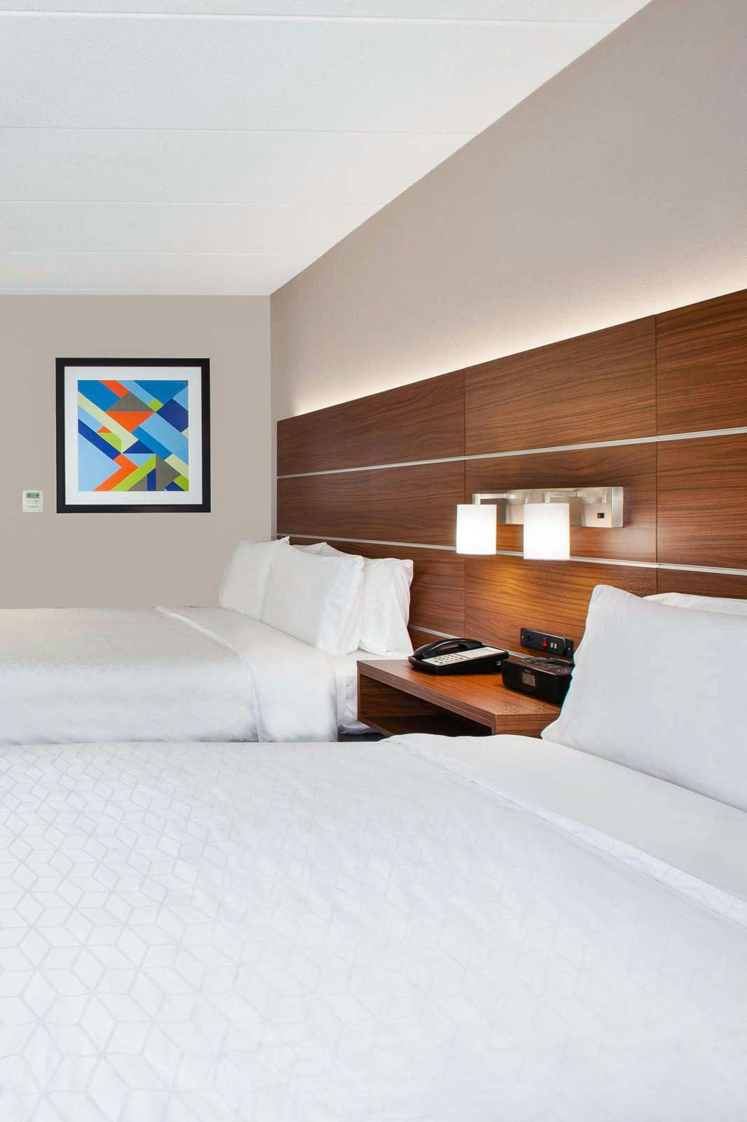 Hotel Holiday Inn Express Fairfax photo 2