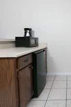 Hotel Knights Inn Longview photo 5