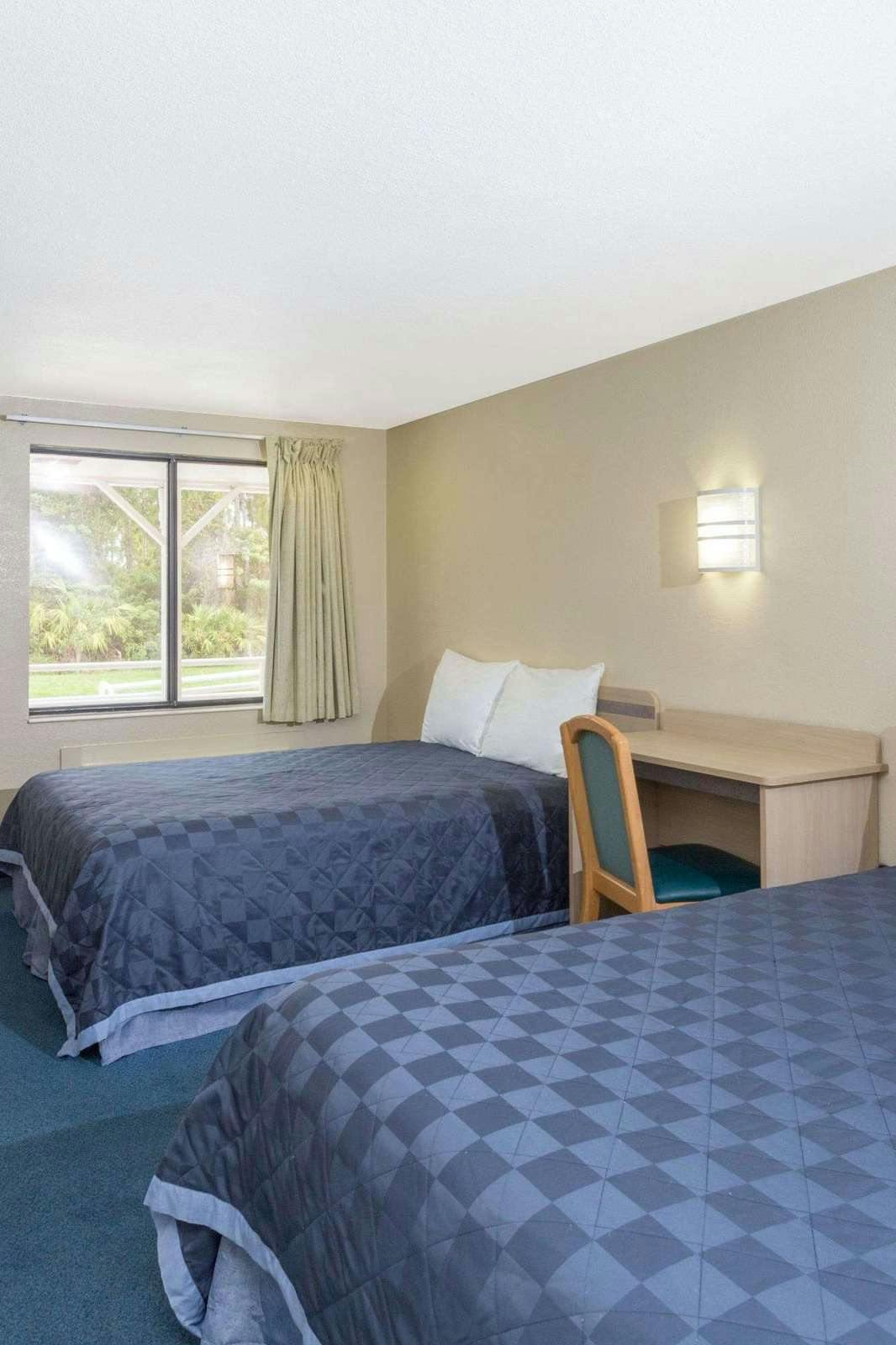 Hotel Knights Inn Punta Gorda photo 2