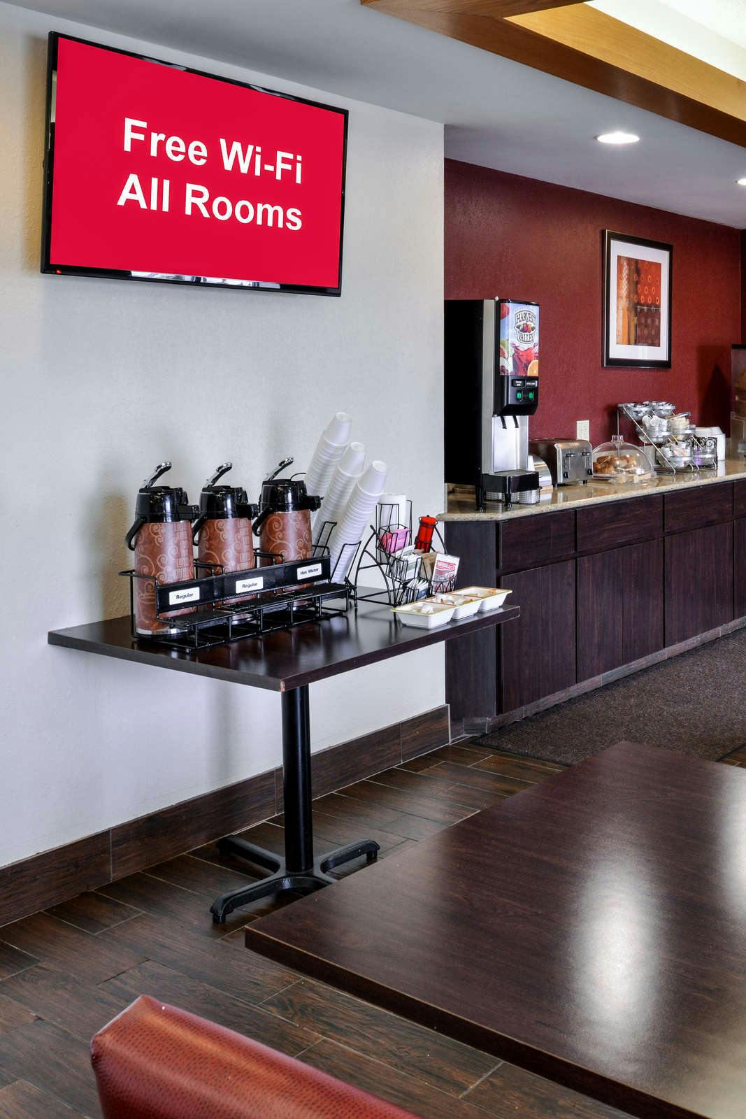 Hotel Red Roof Inn Clyde photo 5