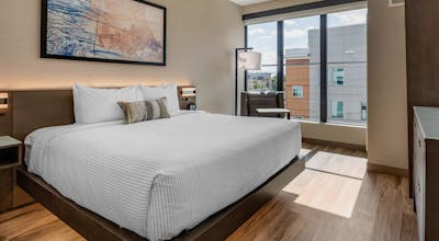 Cambria Hotel New Haven University Area