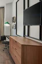 Hotel Hotel Indigo Tallahassee Collegetown photo 3