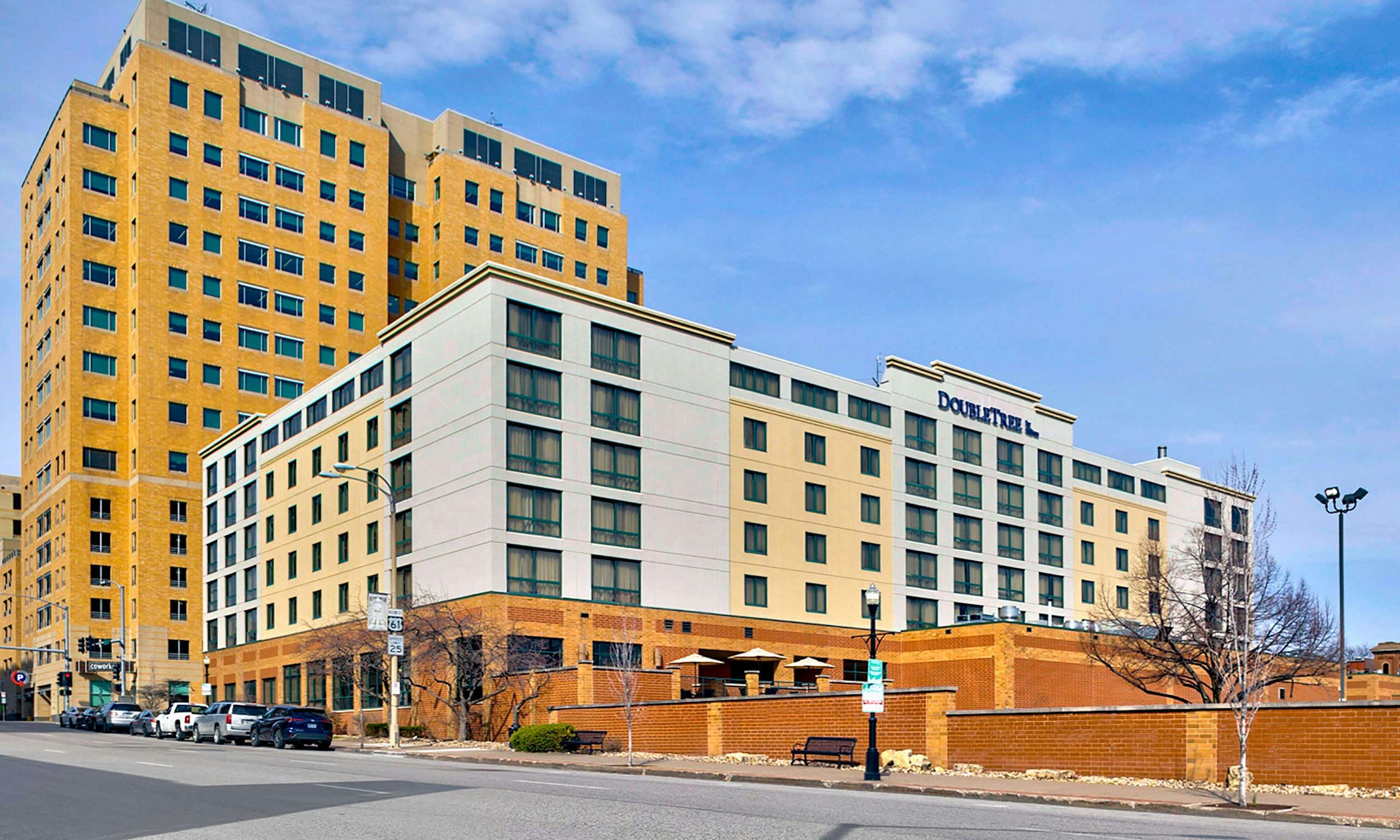 DoubleTree by Hilton Davenport