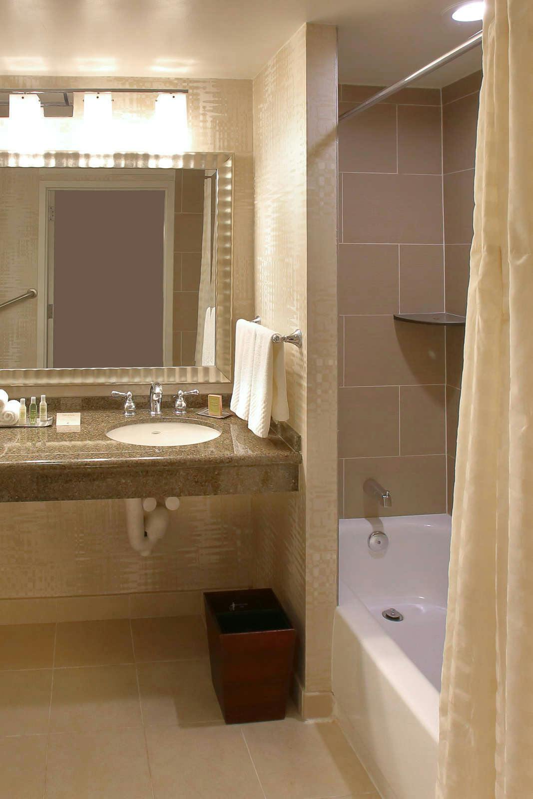 Hotel DoubleTree by Hilton Hotel Boston - Westborough photo 3