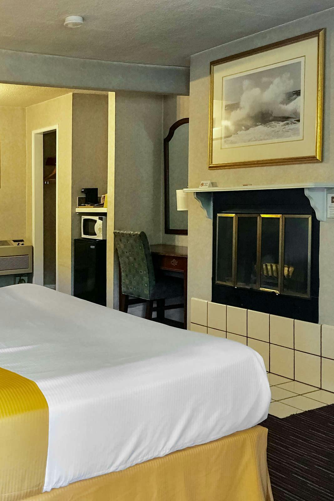 Hotel Pelican Inn photo 5