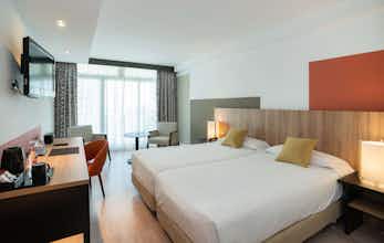 Hotel Medplaya Hotel Flamingo Oasis photo 2