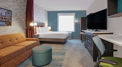 Home2 Suites by Hilton Milwaukee Downtown