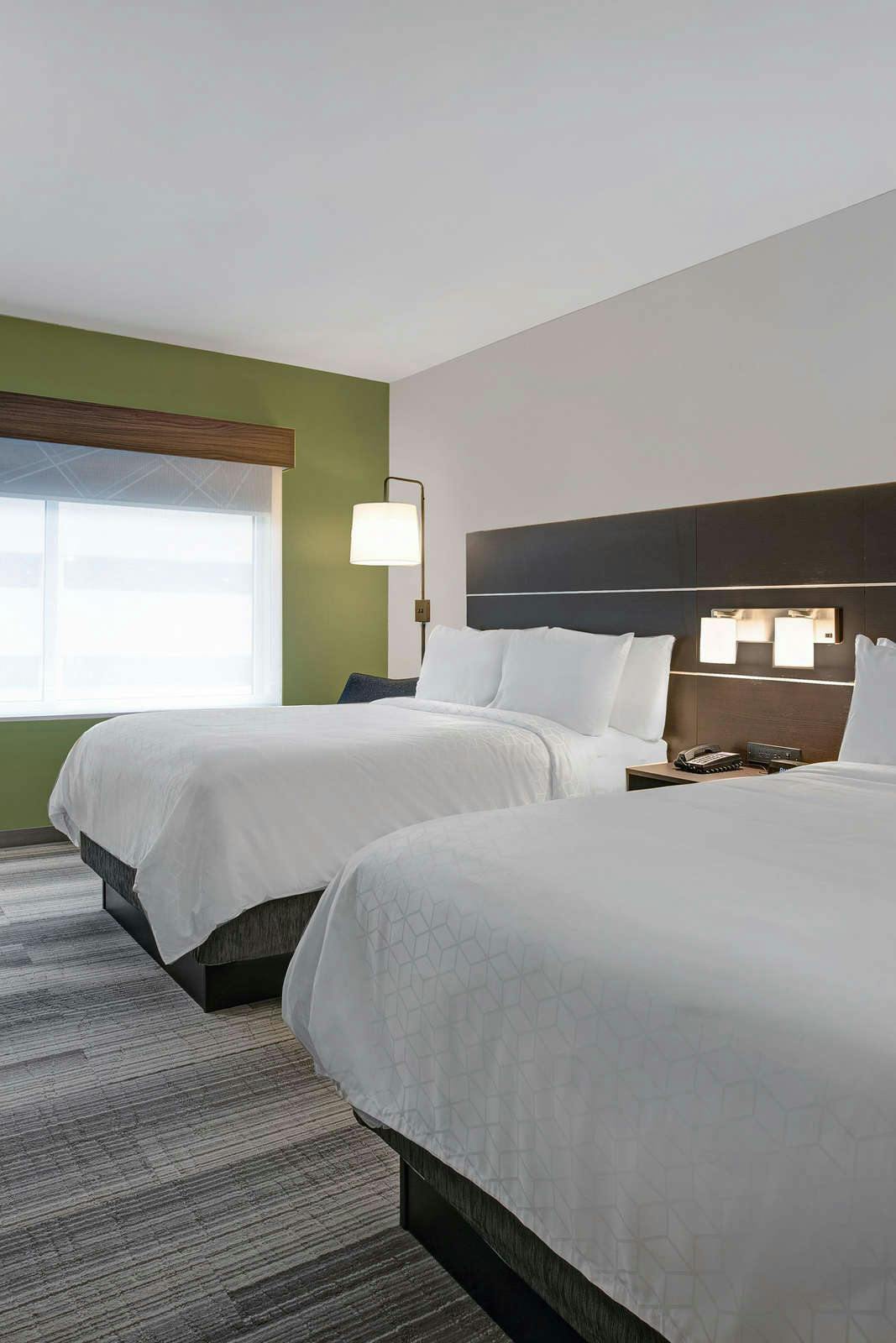 Hotel Holiday Inn Express Milwaukee Downtown, an IHG Hotel photo 5