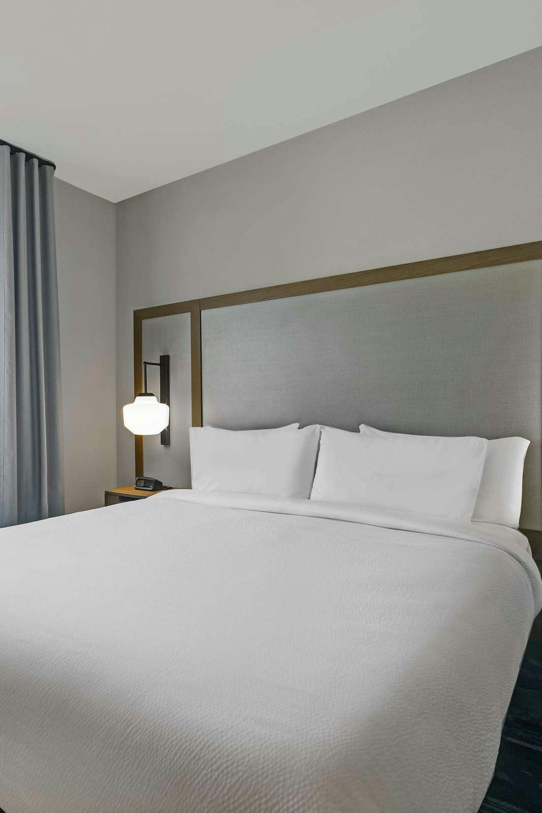 Hotel Fairfield Inn & Suites by Marriott Milwaukee Brookfield photo 2