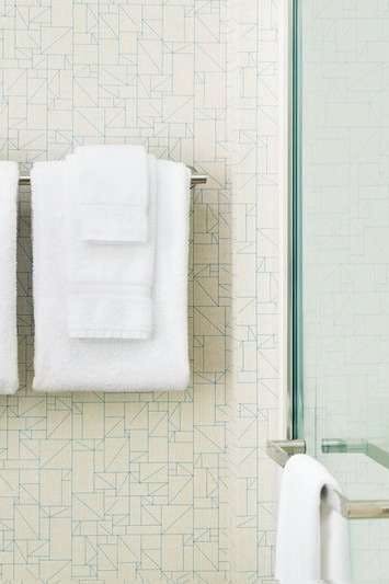 Hotel Holiday Inn Express & Suites Heath Newark photo 4