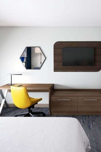 Hotel Holiday Inn Express & Suites Charlottesville photo 4