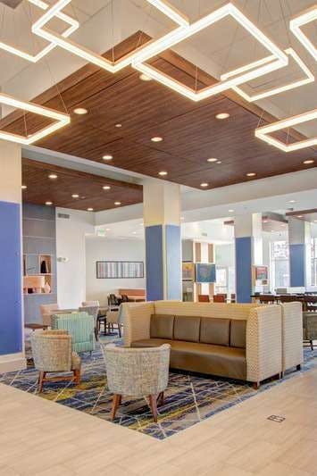 Hotel Holiday Inn Express & Suites Charlotte Southwest photo 4