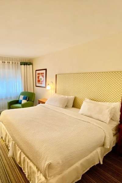 Hotel Holiday Inn Express Columbus Airport – Easton photo 1