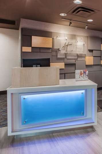 Hotel Holiday Inn Express Princeton photo 4