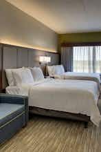 Hotel Holiday Inn Express & Suites Findlay North photo 2