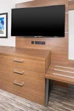 Hotel Holiday Inn Express & Suites Fort Myers Airport photo 3