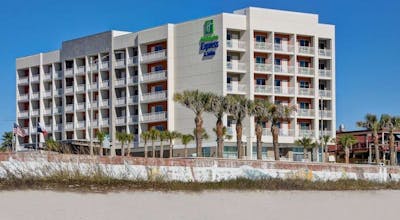 Holiday Inn Express & Suites Galveston Beach