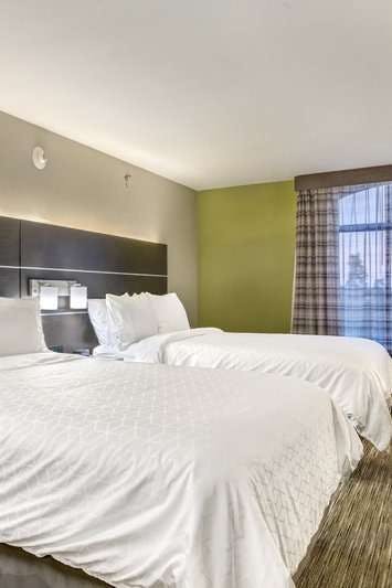 Hotel Holiday Inn Express & Suites Longview North photo 2