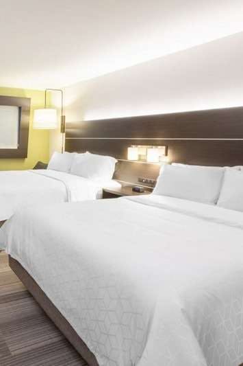 Hotel Holiday Inn Express Jonestown Ft. Indiantown Gap photo 2