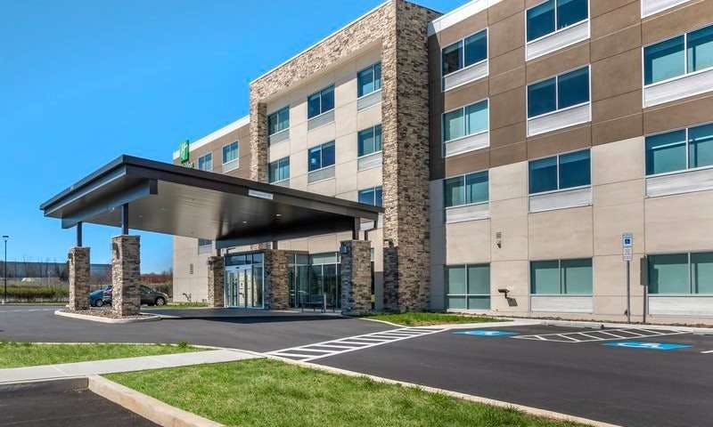 Holiday Inn Express & Suites Carlisle Southwest – I 81