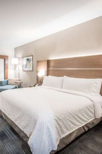 Hotel Holiday Inn Express & Suites Houston Westchase Westheimer photo 1