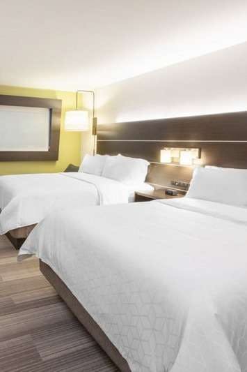 Hotel Holiday Inn Express & Suites Winston Salem Sw Clemmons photo 2