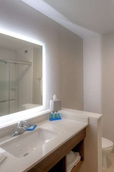 Hotel Holiday Inn Express & Suites Fort Mill photo 4