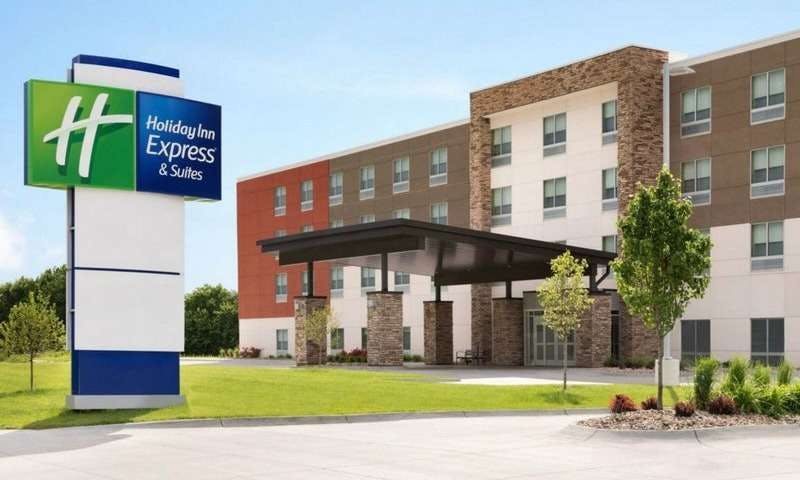 Holiday Inn Express & Suites Murphysboro Carbondale