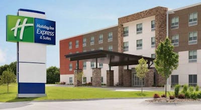 Holiday Inn Express & Suites Murphysboro Carbondale