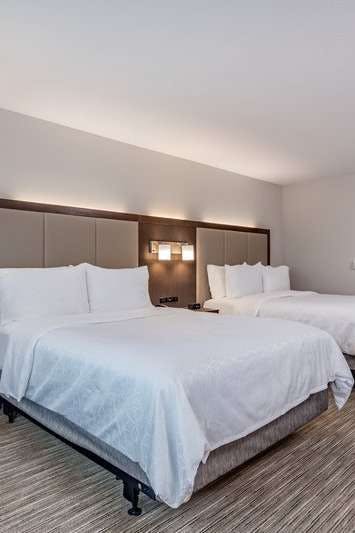 Hotel Holiday Inn Express & Suites Hammond photo 2