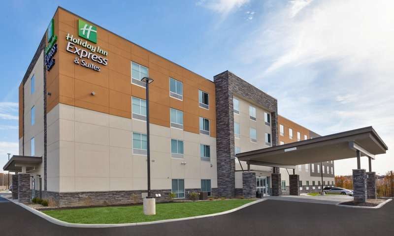 Holiday Inn Express & Suites Wooster