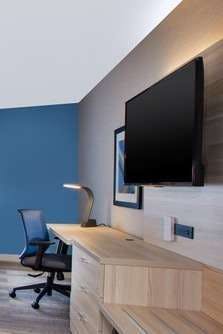 Hotel Holiday Inn Express & Suites Wooster photo 3