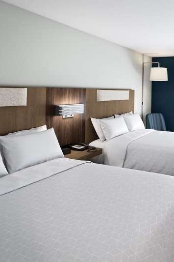 Hotel Holiday Inn Express White Marsh photo 2