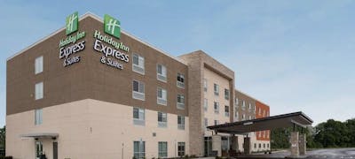Holiday Inn Express & Suites Burley