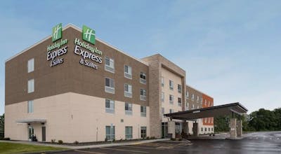 Holiday Inn Express & Suites Burley